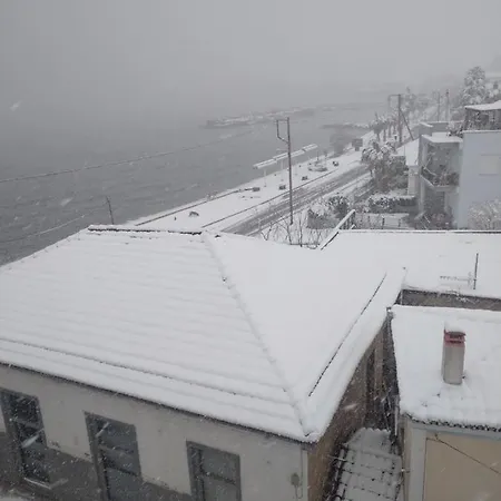 Iraklios Sea-view *