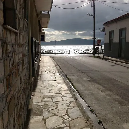 Landhaus Iraklios- Fabulous Area- ,,,- Sea-view- Studios,,-38m2-just Call On The Photo Number, For Price, Vacancy Etc- Next To Vallis -20meters From Seaside!!!